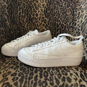 Nike low platform blazer